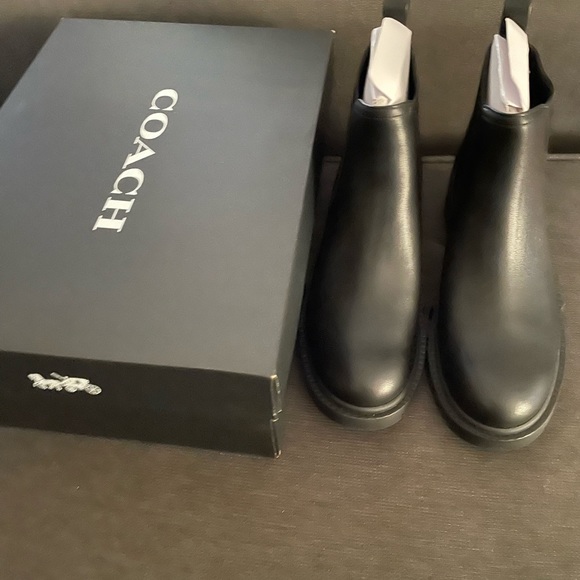 Coach Lenora Leather Boot Black Size 8.5B - Picture 1 of 5